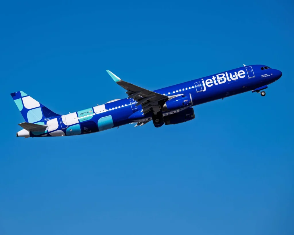 JetBlue (JBLU) Shares Surge 15% on Potential Acquisition Rumors