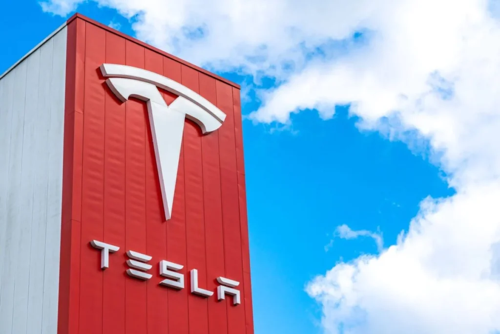Tesla (TSLA) Q1 Earnings Preview: Three Critical Issues Investors Must Watch April 22
