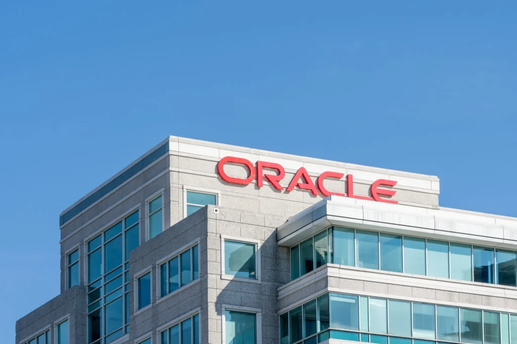 Oracle (ORCL) Taps Infrastructure Veteran Hilary Maxson as New CFO Amid $50B AI Spending Push