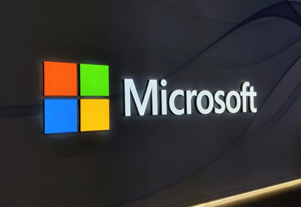Microsoft (MSFT) Receives Bullish Analyst Backing Following Historic Market Cap Decline